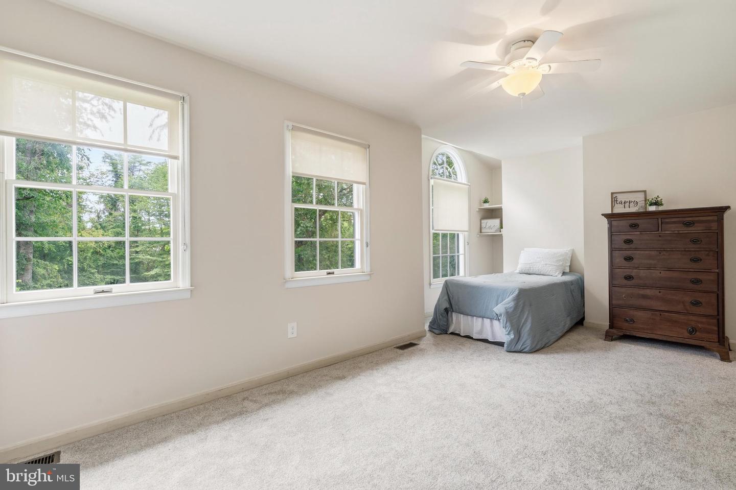 7823 Overbrook Dr Property Photo 30