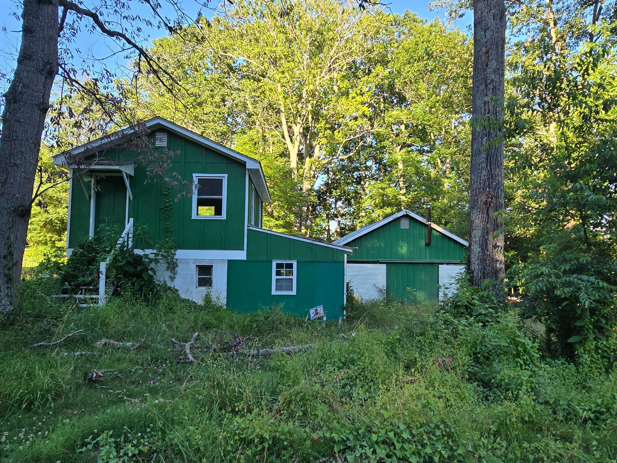6301 Leeds Manor Property Photo 9