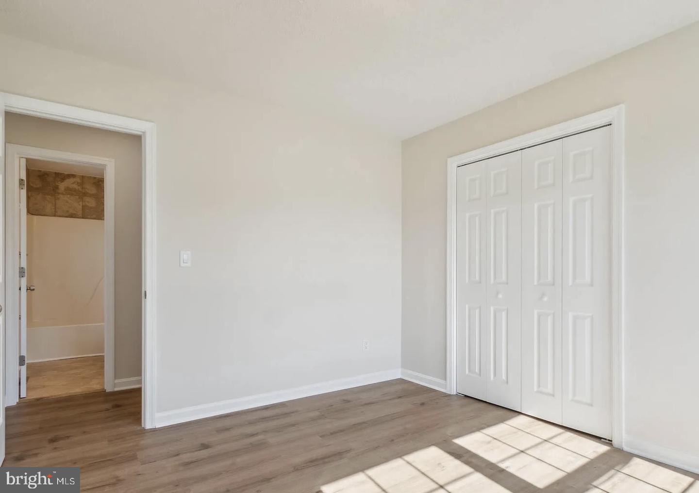 10847 Blake Ln Property Photo 2