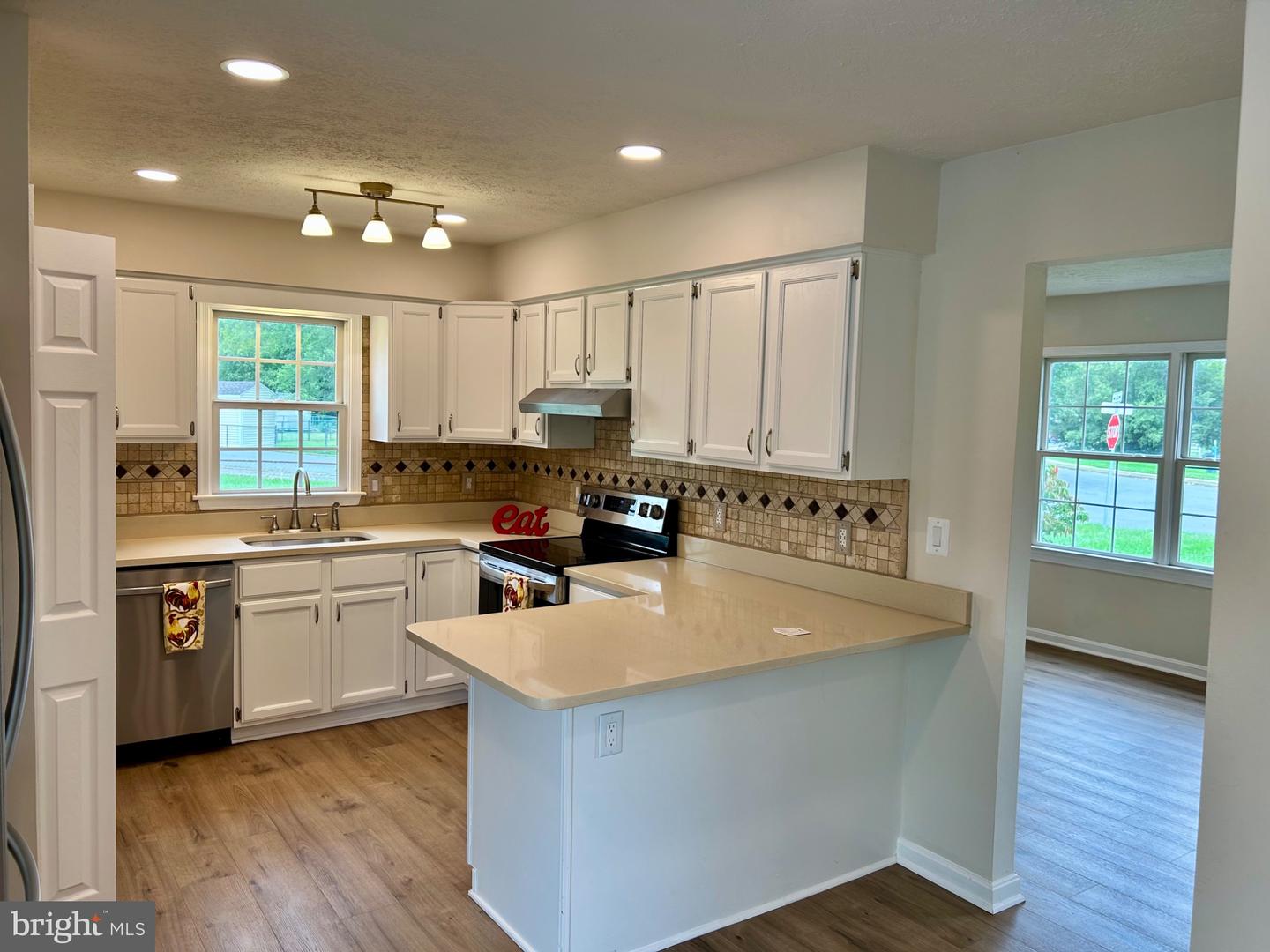 10847 Blake Ln Property Photo 8