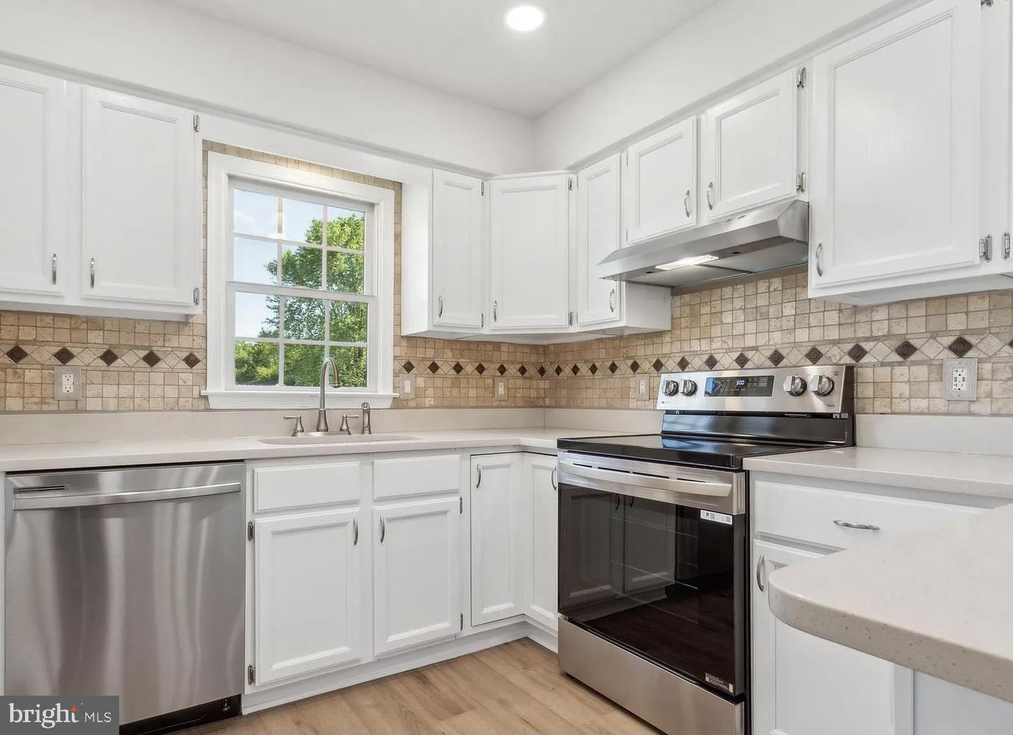 10847 Blake Ln Property Photo 11