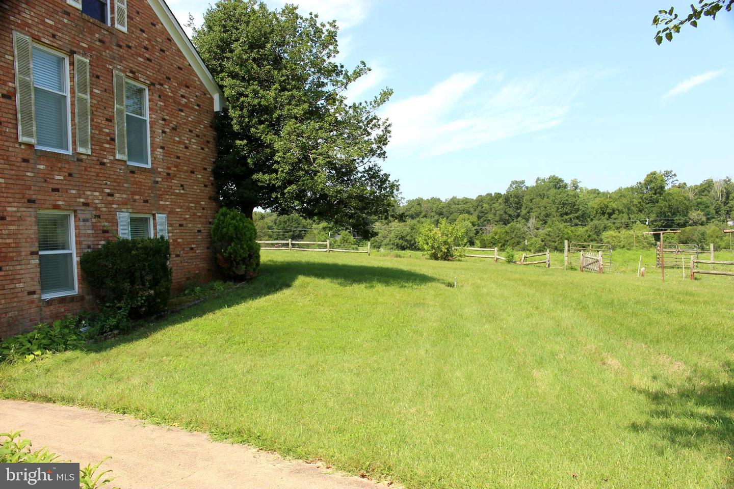7787 Greenwich Rd Property Photo 94