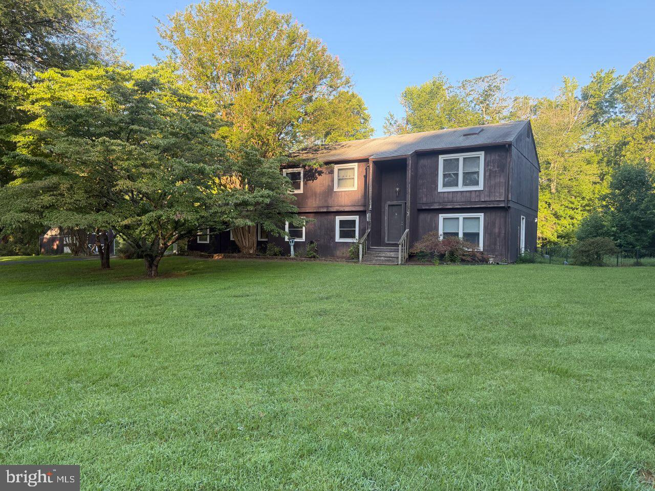 7197 N Starcrest Dr Property Photo 1
