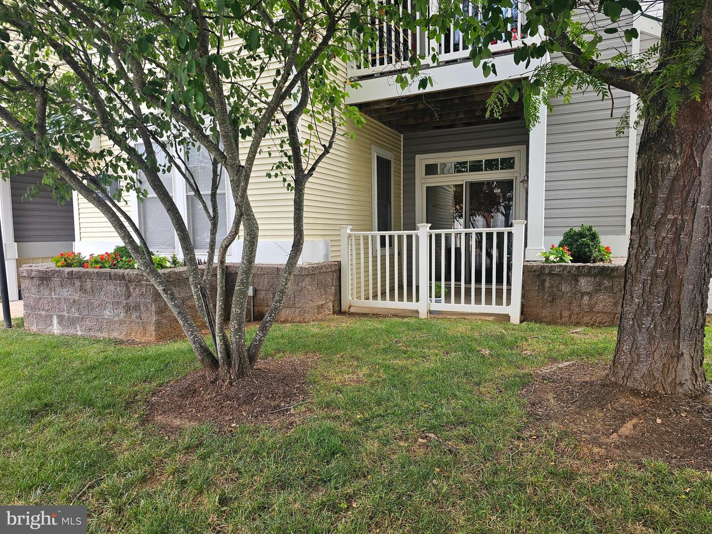 6161 Willow Pl #106 Property Photo 2