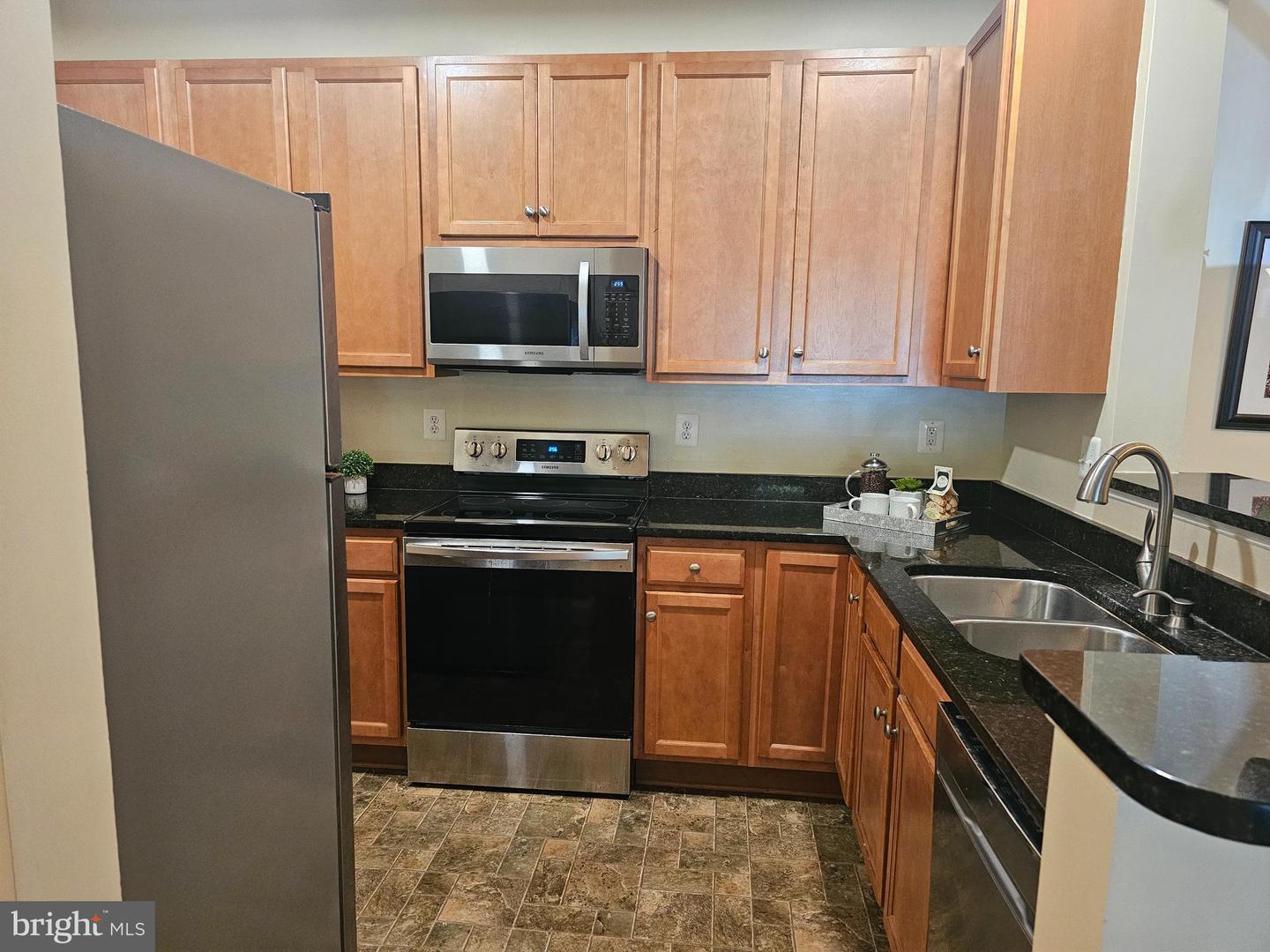 6161 Willow Pl #106 Property Photo 15