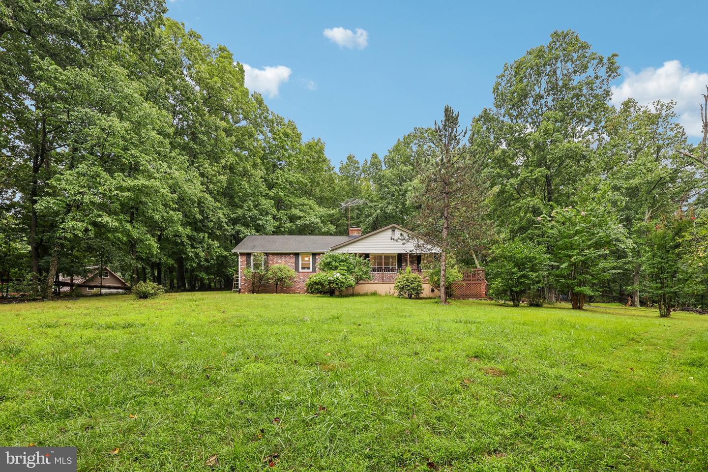 5250 Dapple Ln Property Photo 5