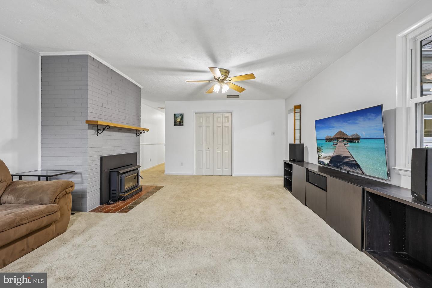 5250 Dapple Ln Property Photo 9