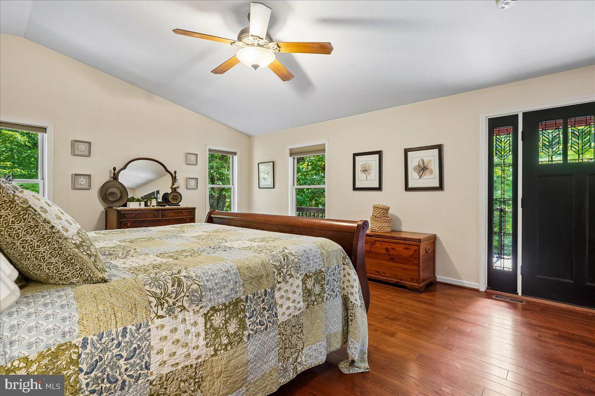 4742 Greene Love Ln Property Photo 33