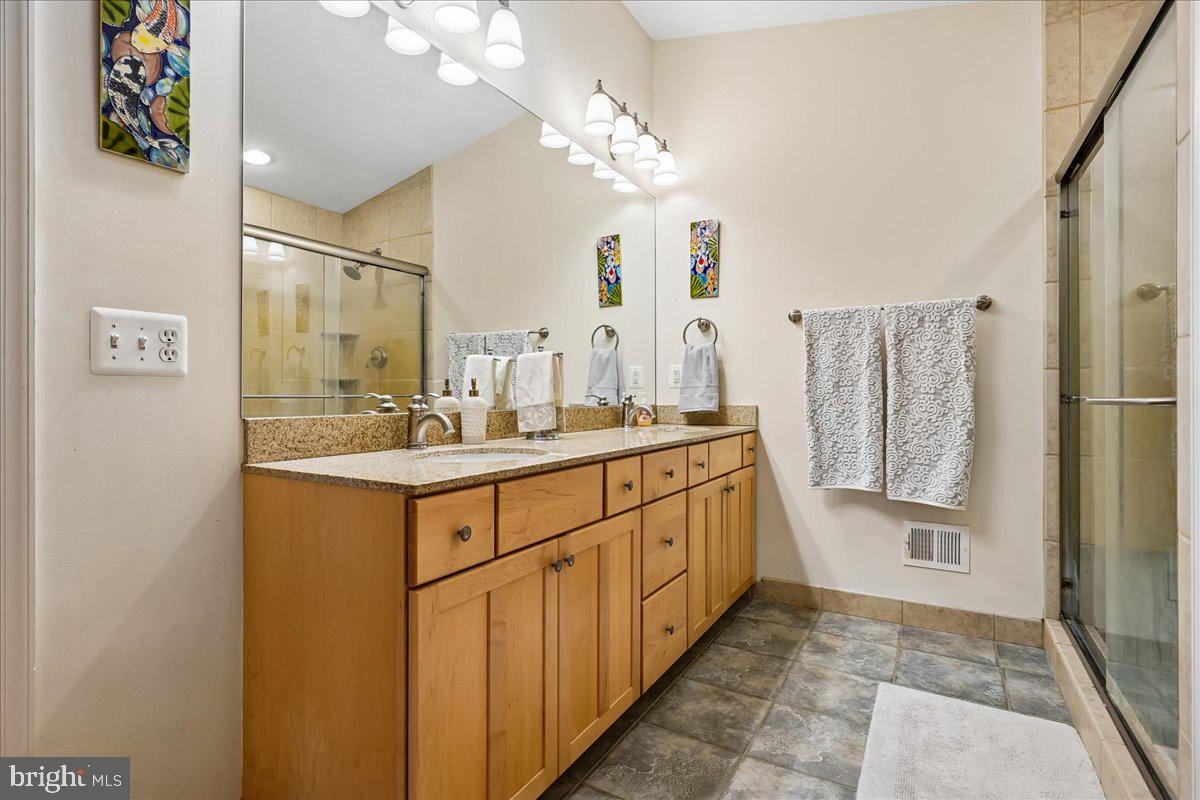 4742 Greene Love Ln Property Photo 35