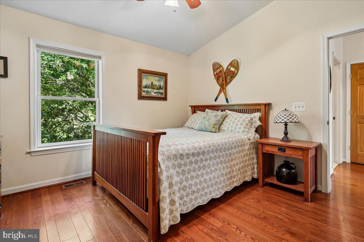 4742 Greene Love Ln Property Photo 42