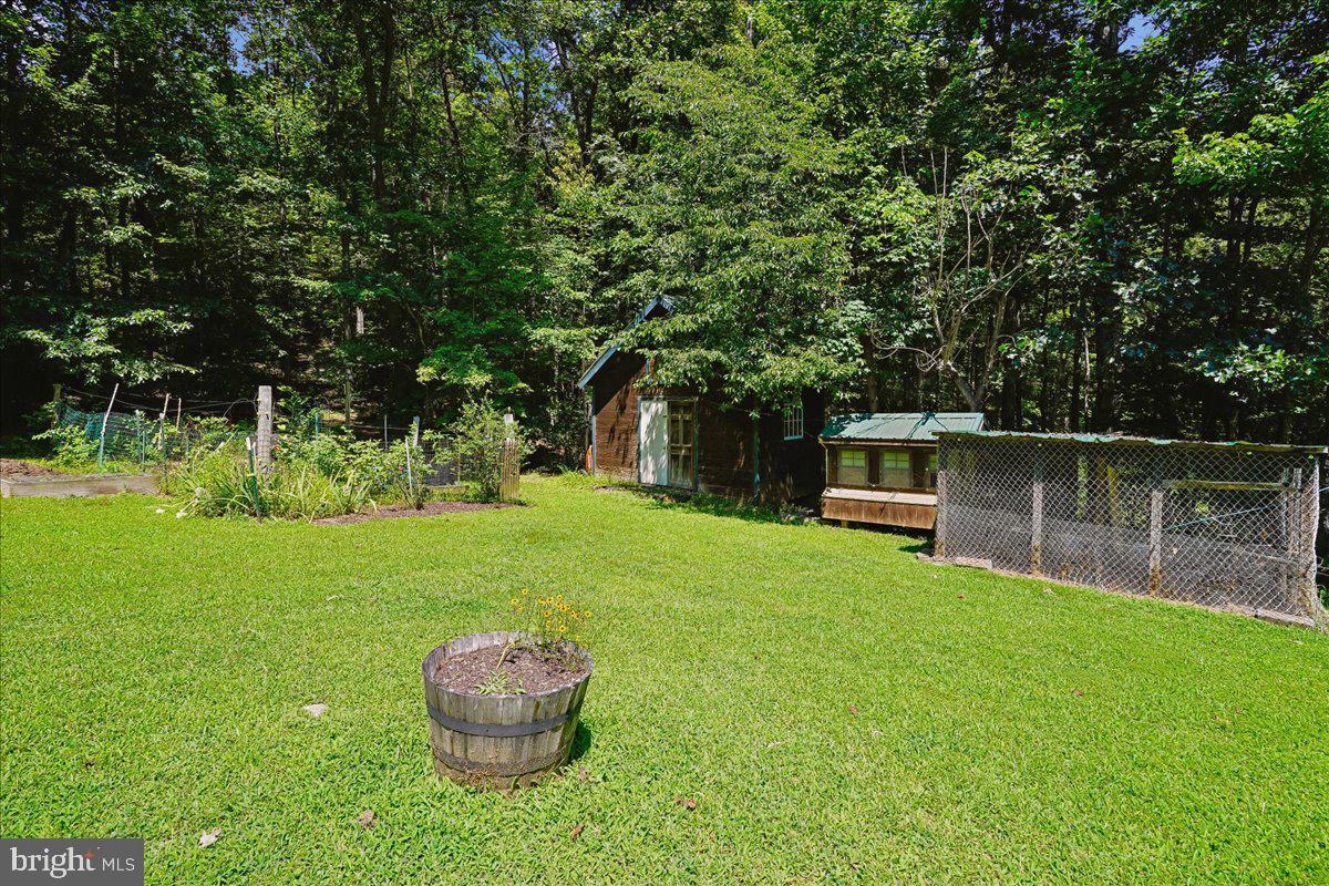 4742 Greene Love Ln Property Photo 93