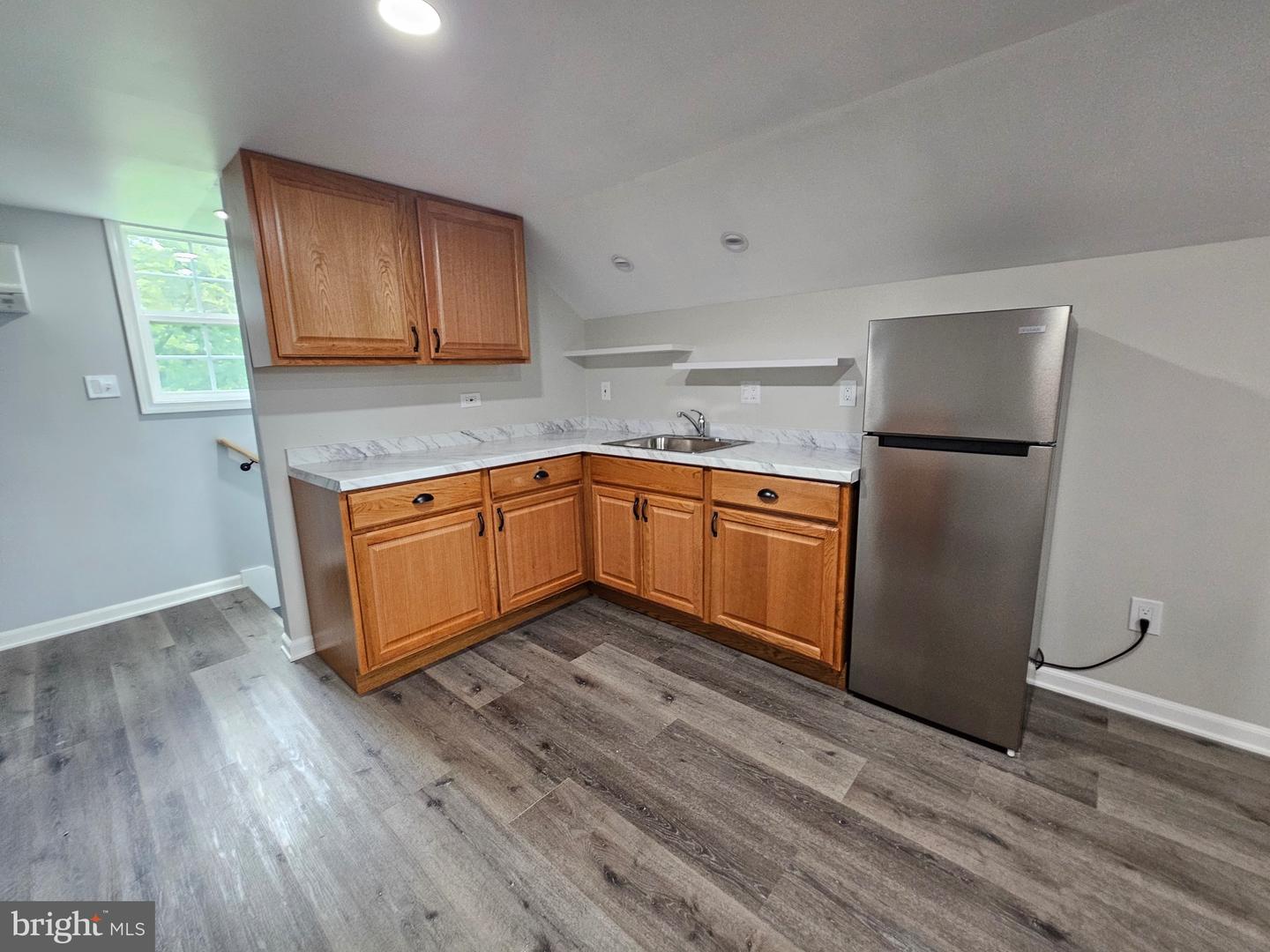 6793 Beach Rd Property Photo 4