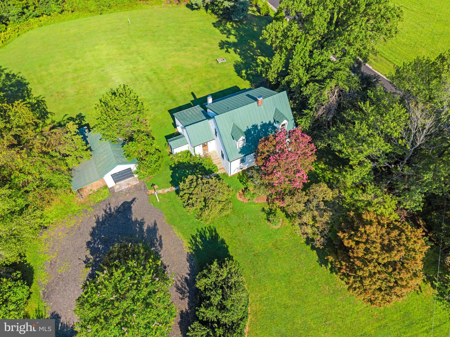 4400 Scotts Rd Property Photo 5
