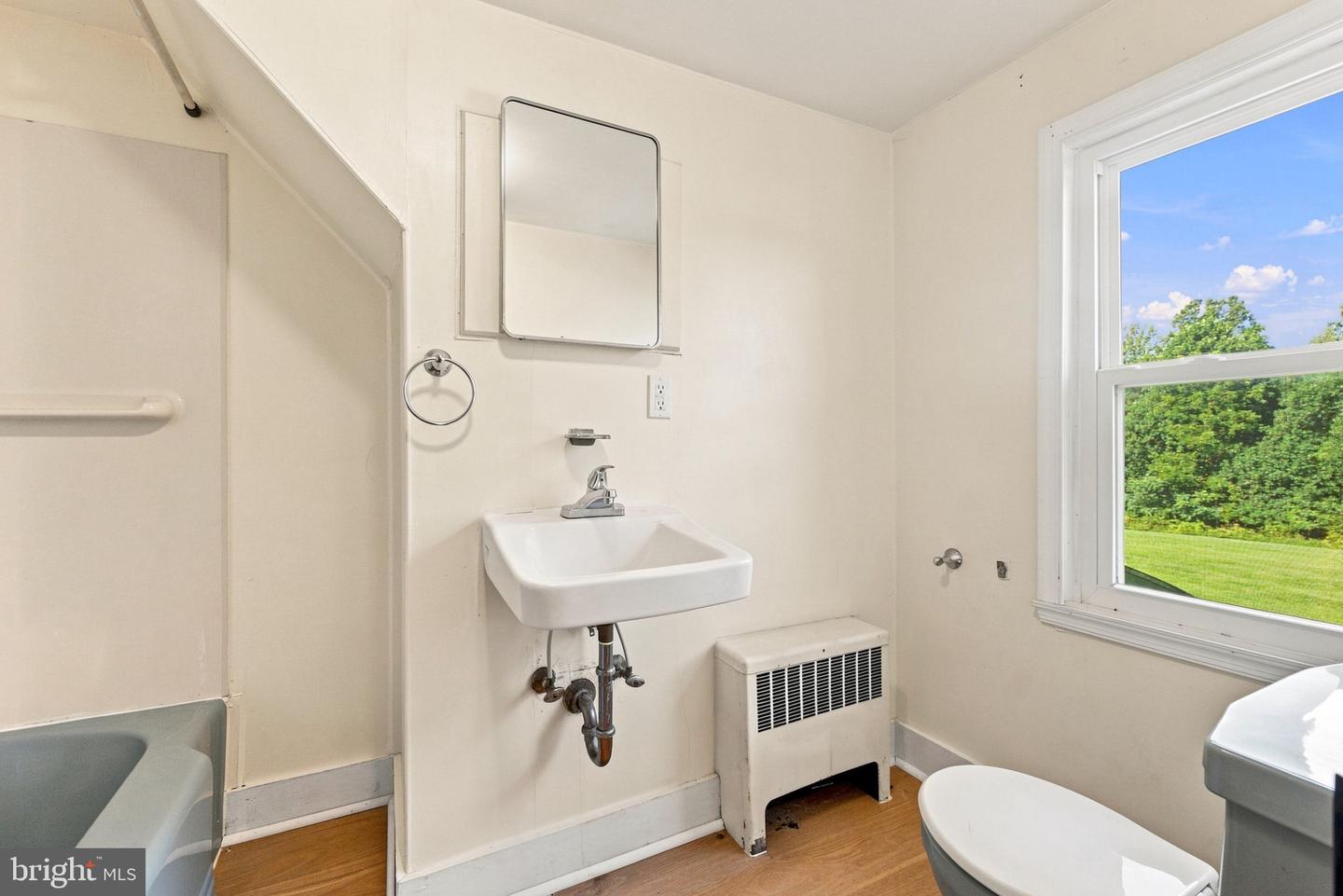 4400 Scotts Rd Property Photo 20