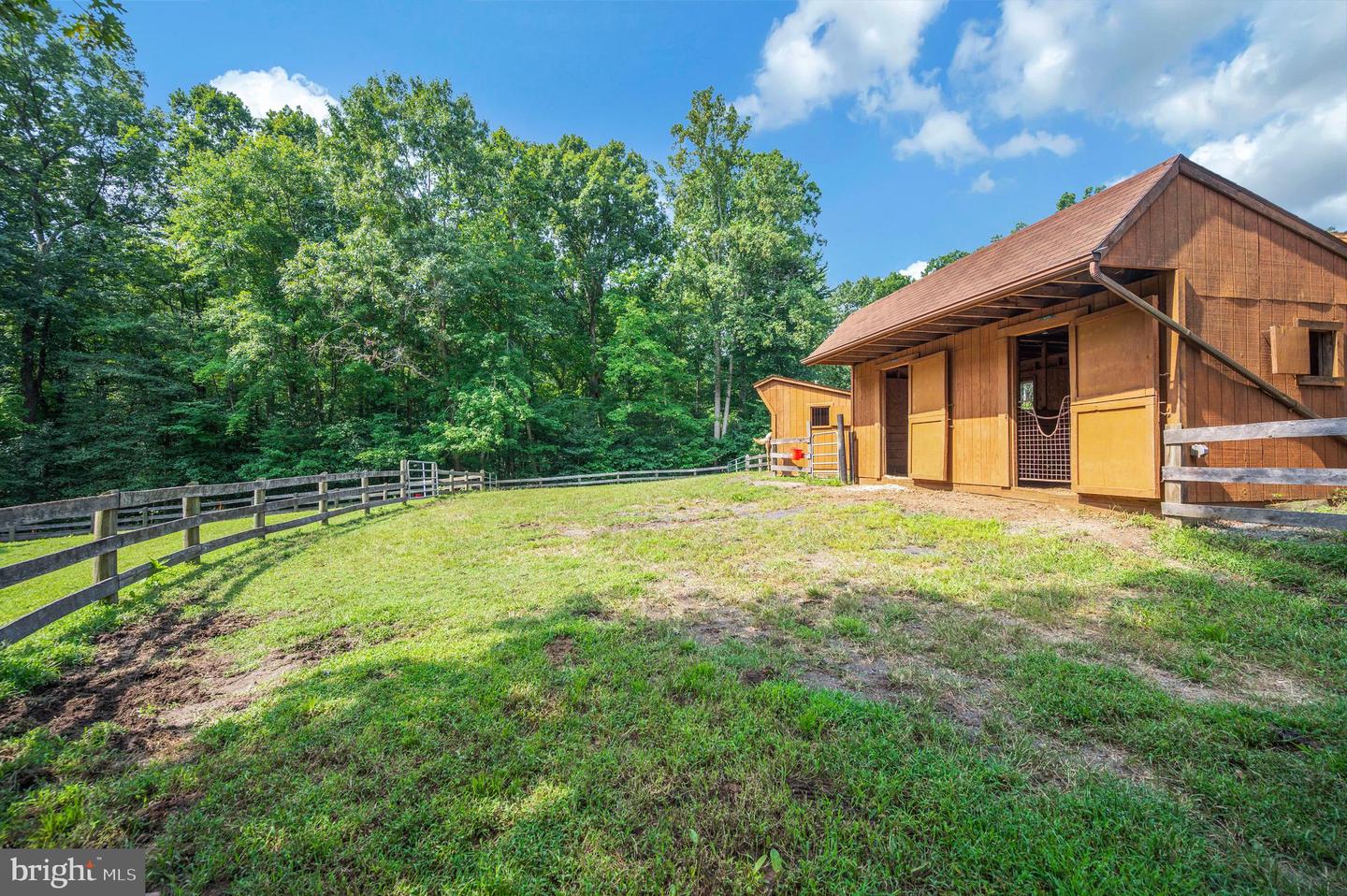 5099 Courtneys Corner Rd Property Photo 11