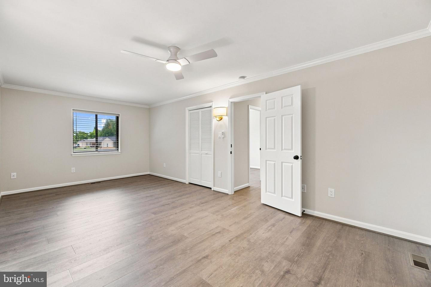 4368 Sunset Ct Property Photo 32