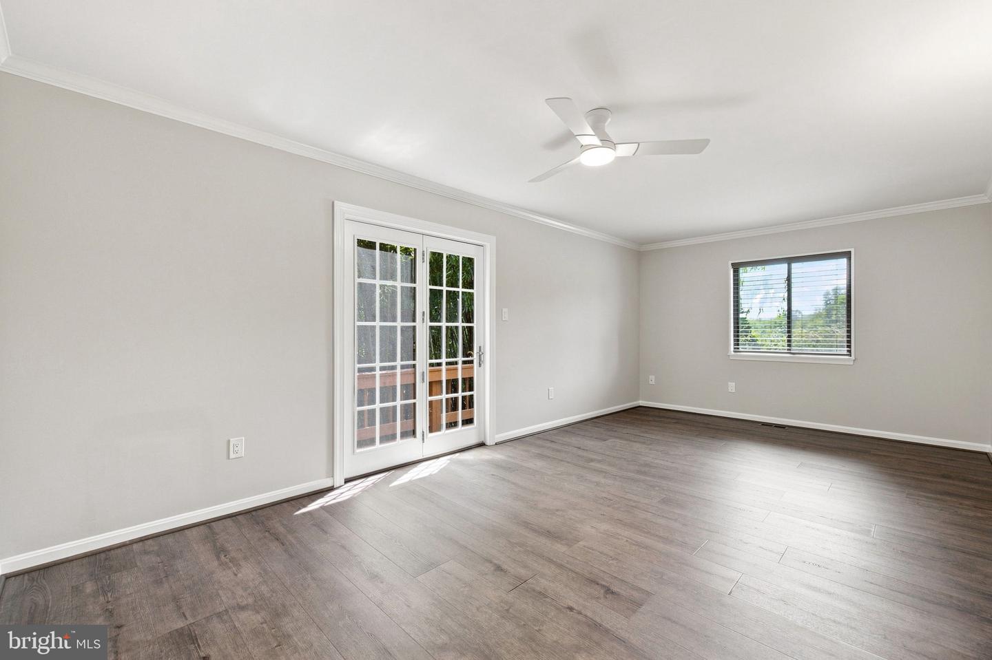 4368 Sunset Ct Property Photo 34