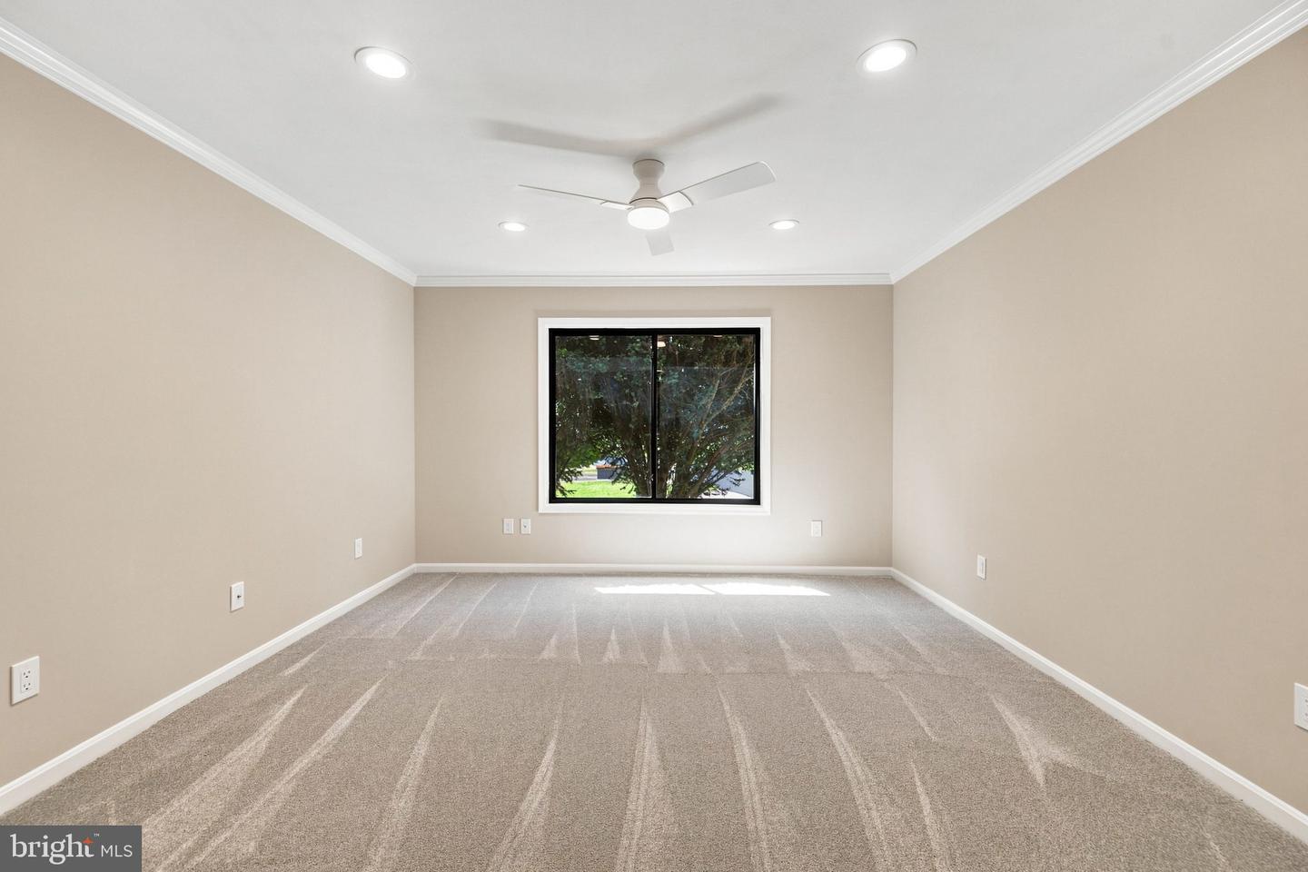 4368 Sunset Ct Property Photo 52