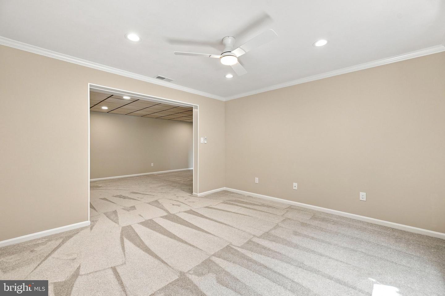 4368 Sunset Ct Property Photo 55