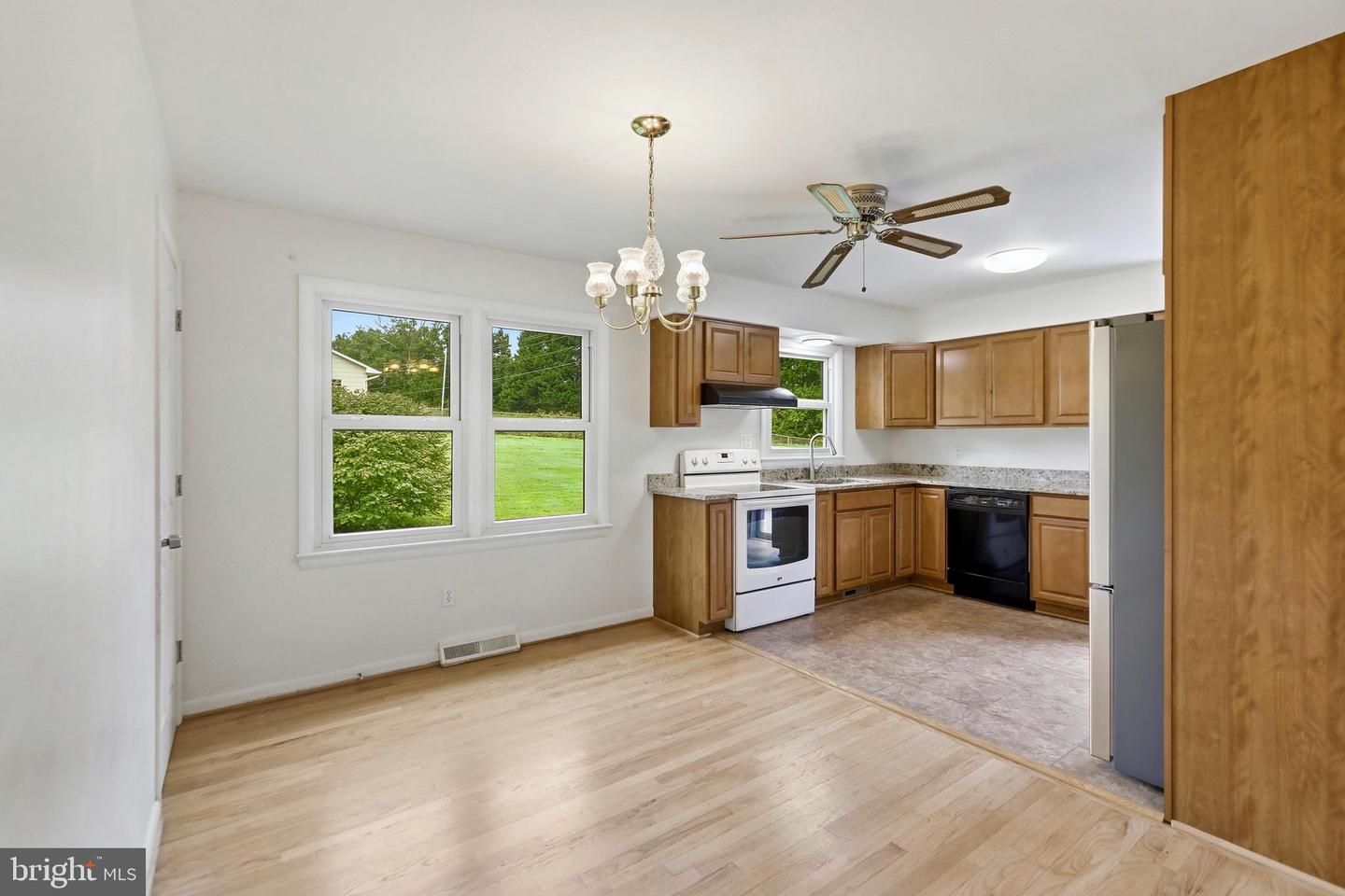9787 Lees Mill Rd Property Photo 13