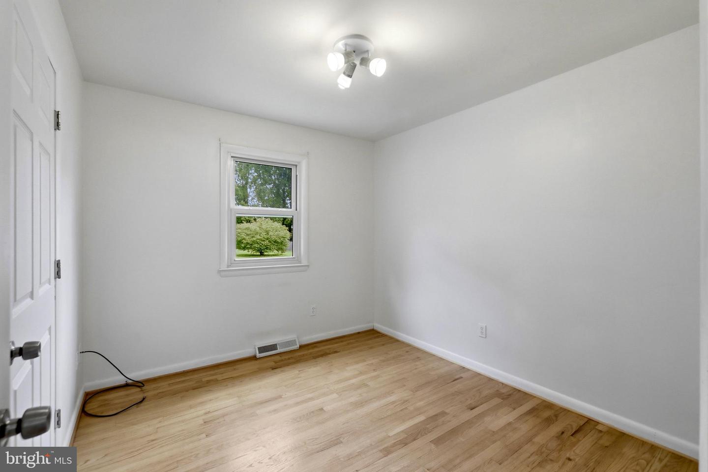 9787 Lees Mill Rd Property Photo 20