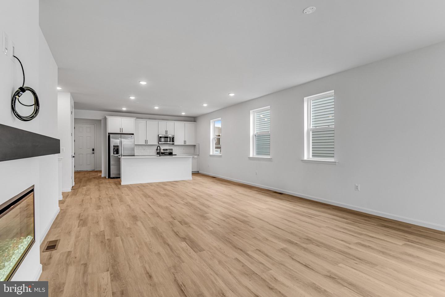 1079 Winter Pl Property Photo 11