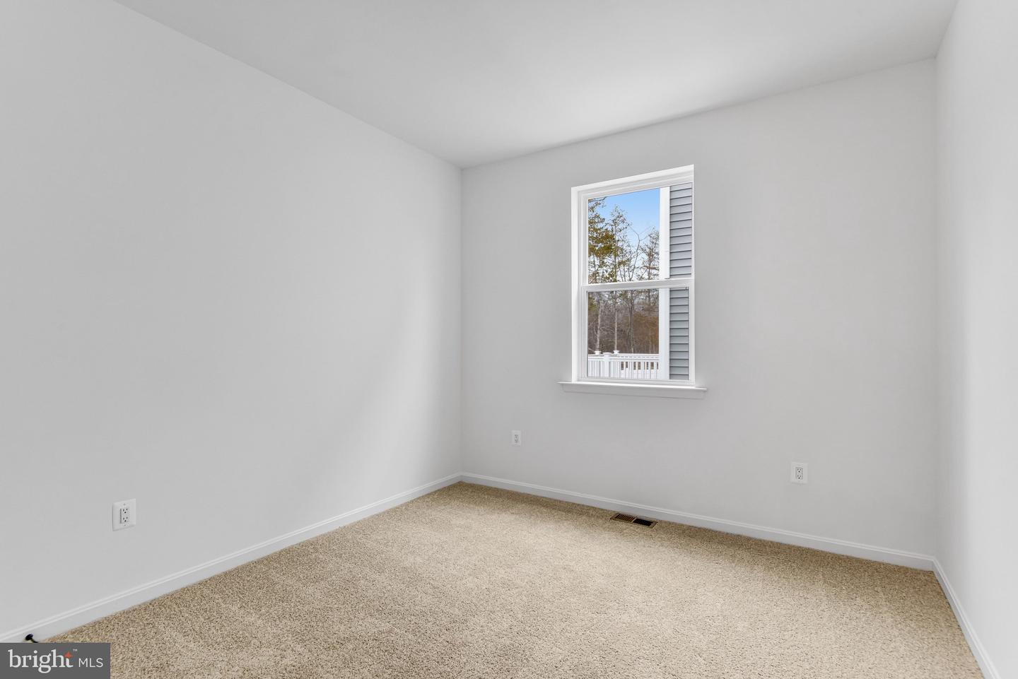 1079 Winter Pl Property Photo 14