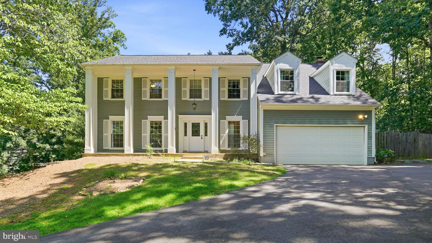 7407 CEDAR RUN DR