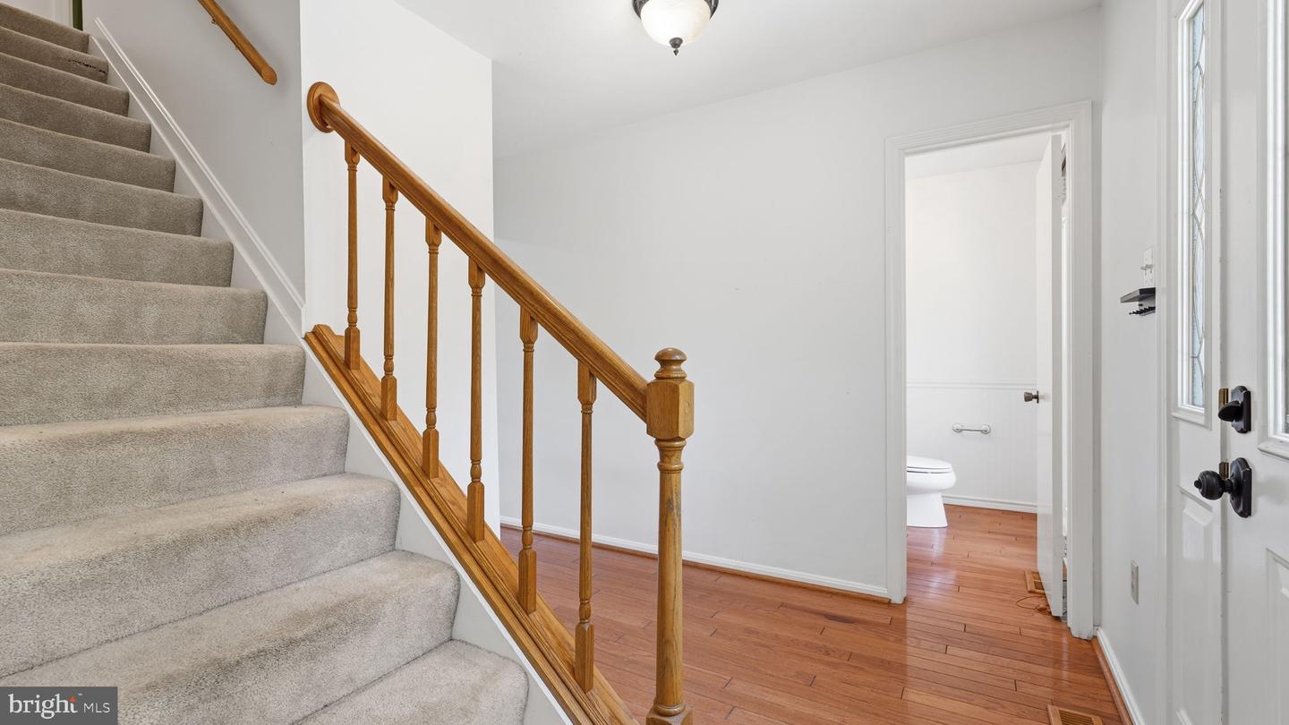 7407 Cedar Run Dr Property Photo 15