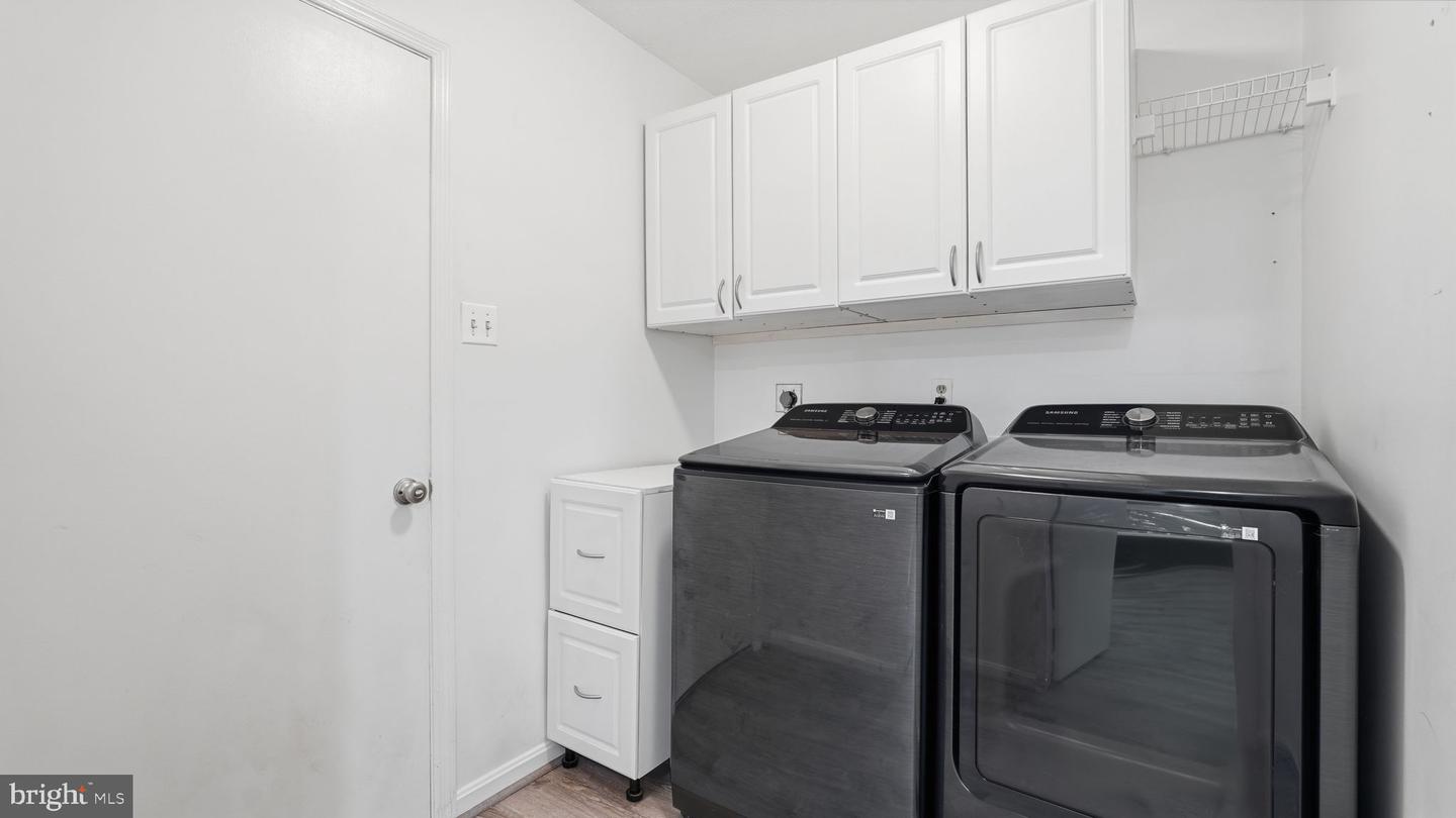 7407 Cedar Run Dr Property Photo 30
