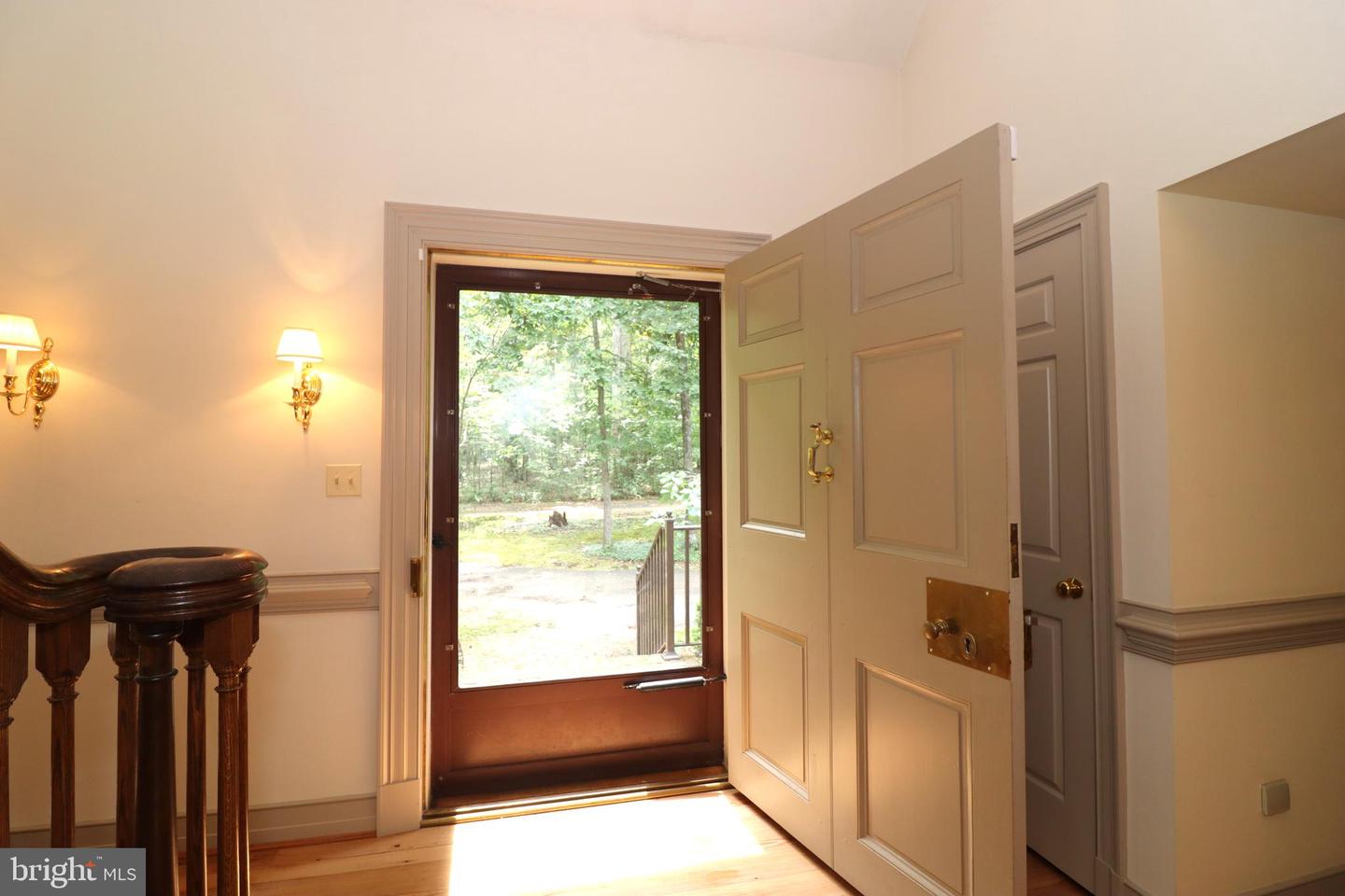 8000 Springhope Dr Property Photo 13