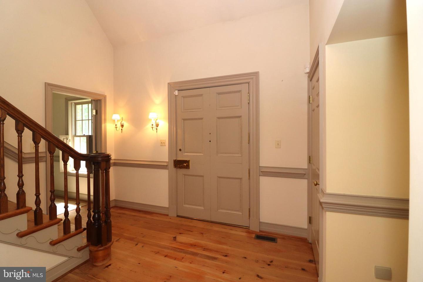 8000 Springhope Dr Property Photo 14