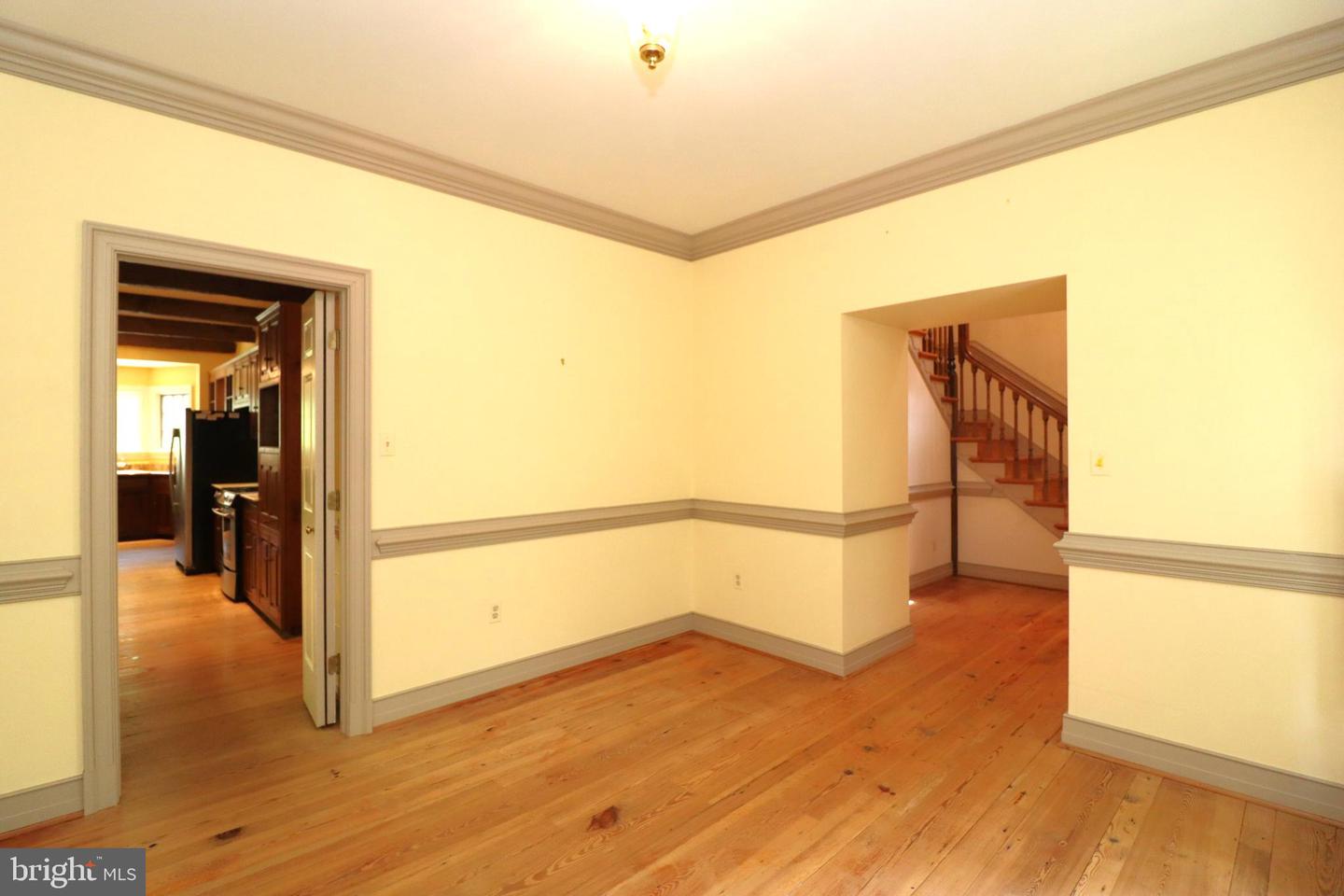 8000 Springhope Dr Property Photo 18