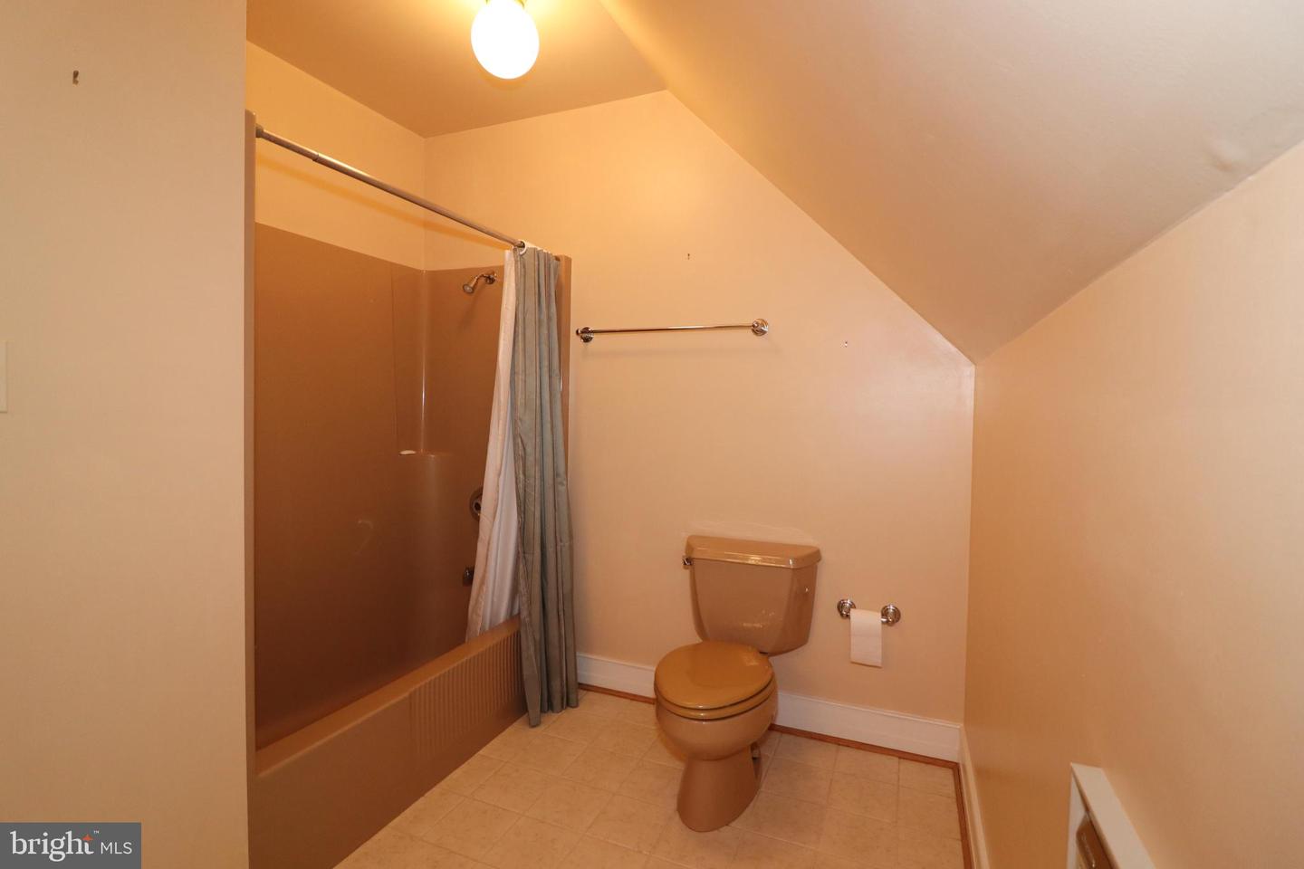 8000 Springhope Dr Property Photo 53