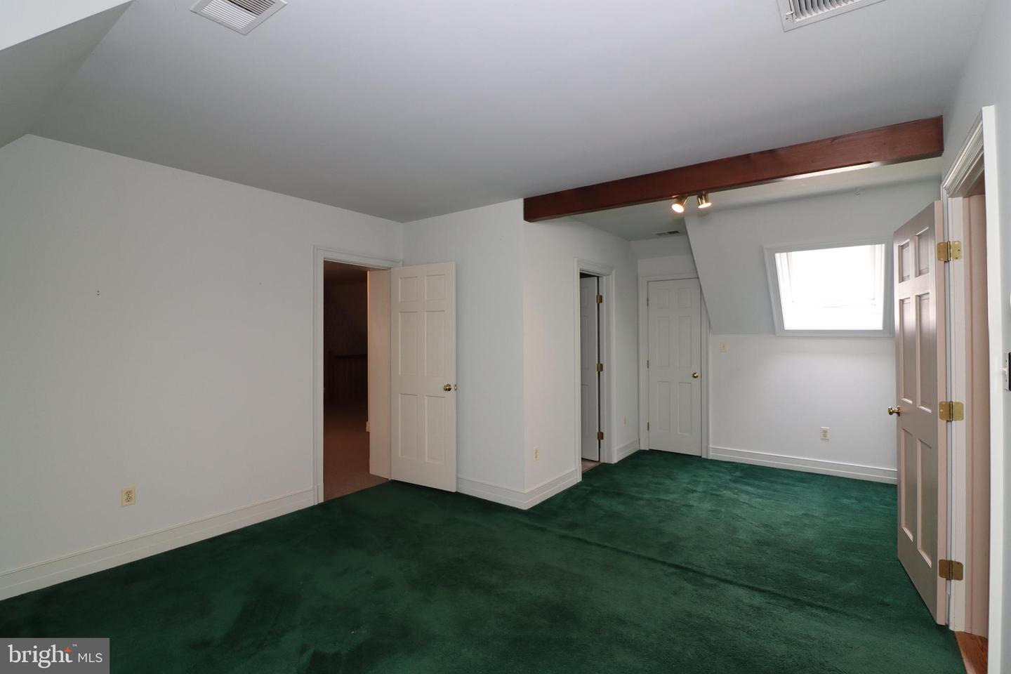 8000 Springhope Dr Property Photo 55