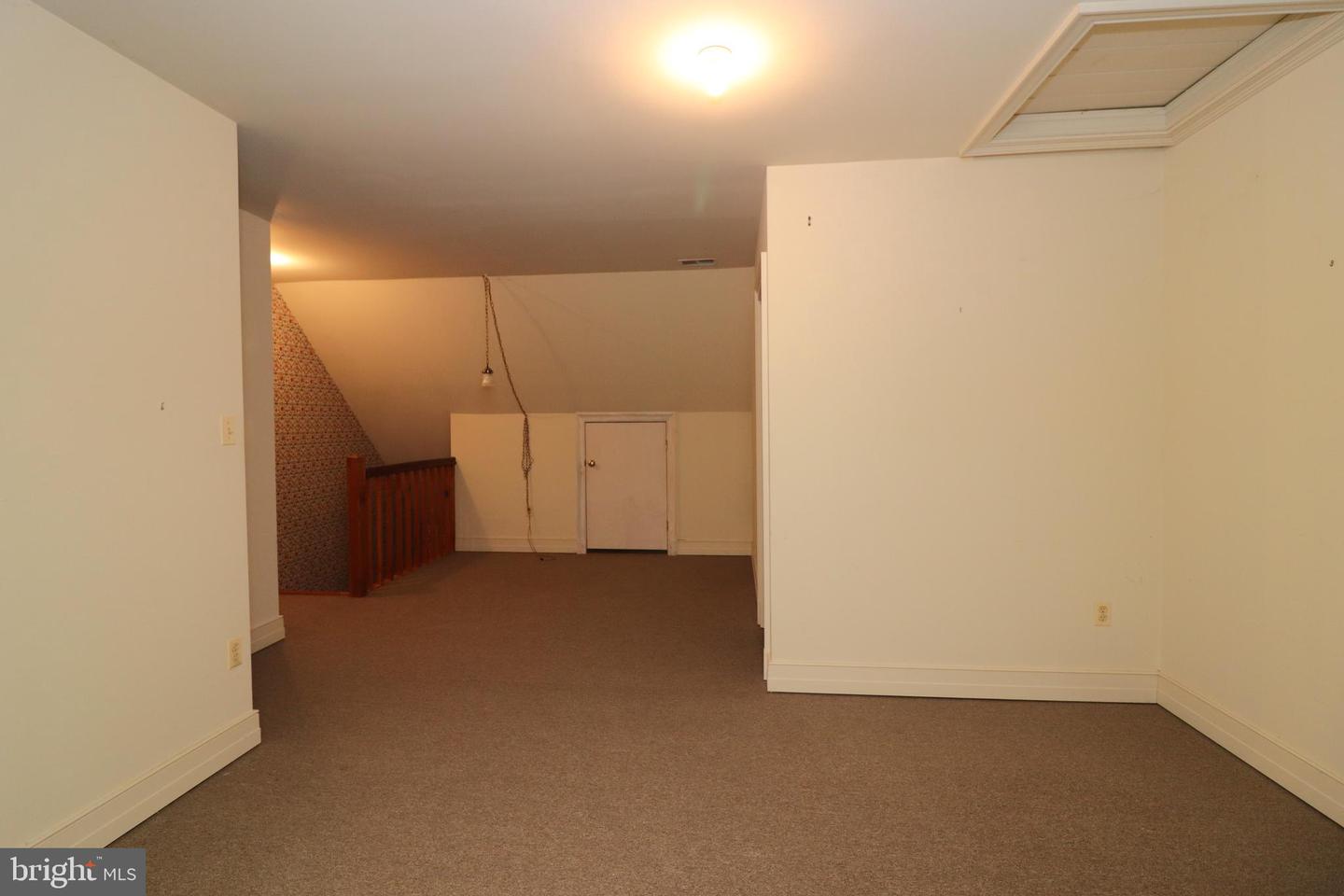 8000 Springhope Dr Property Photo 56