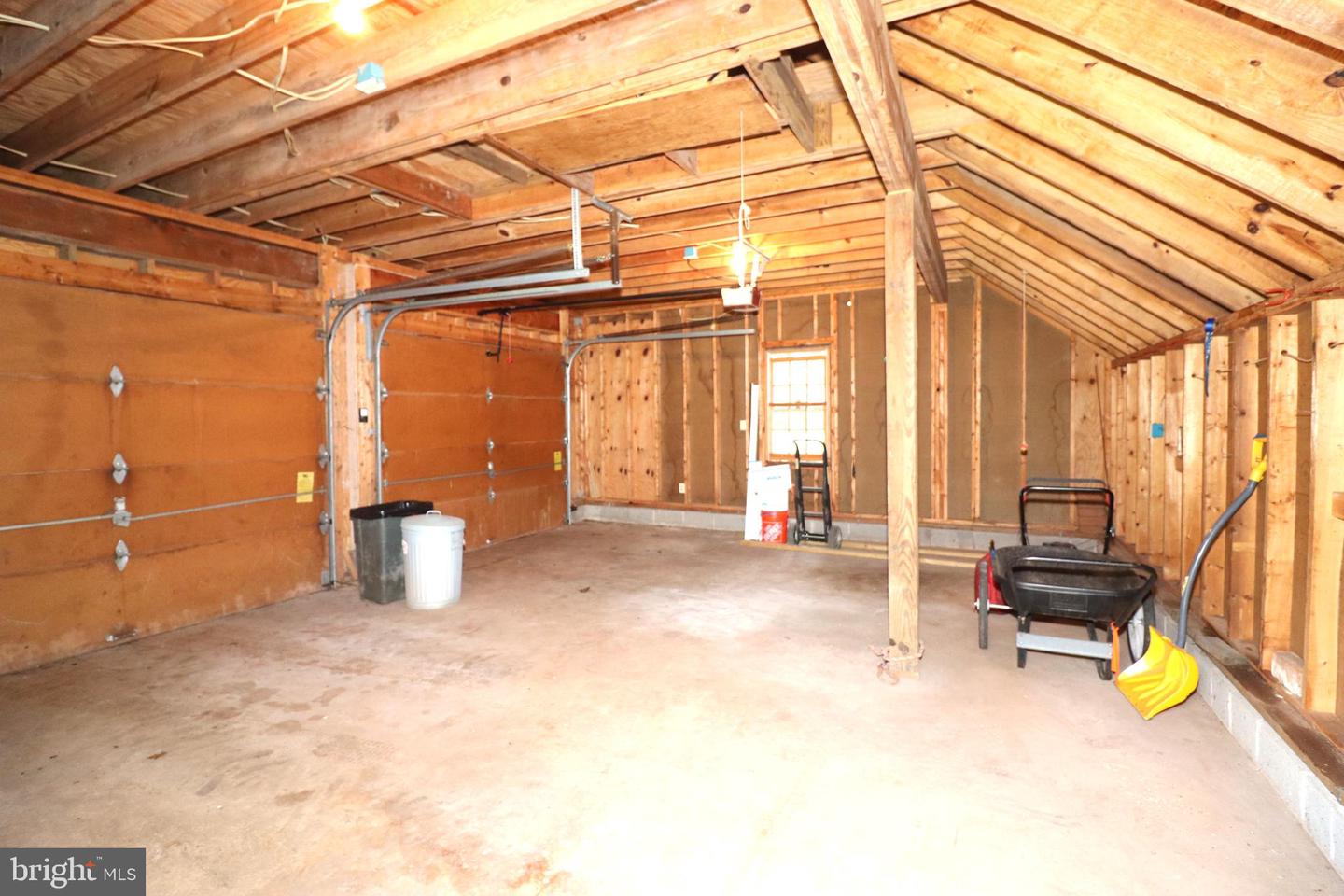 8000 Springhope Dr Property Photo 66