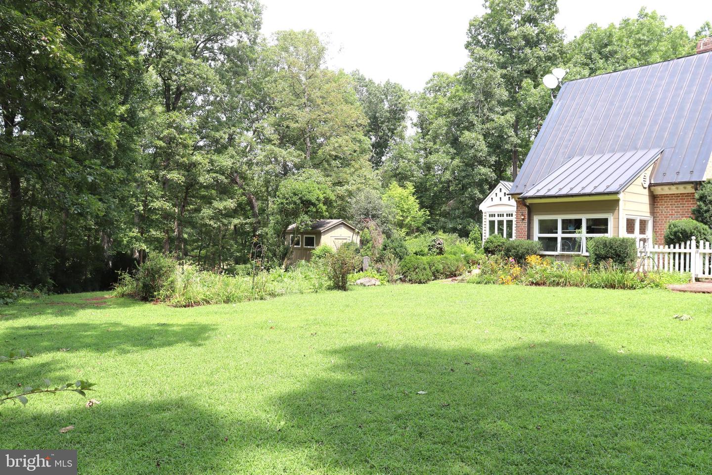 8000 Springhope Dr Property Photo 73