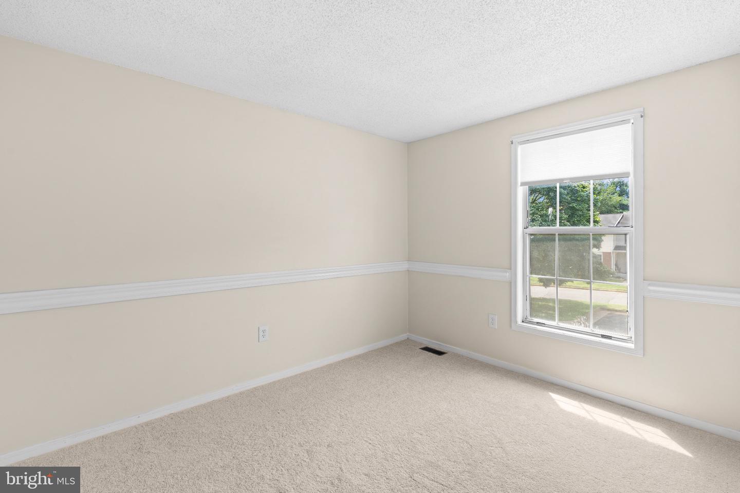 127 Split Oak St Property Photo 11