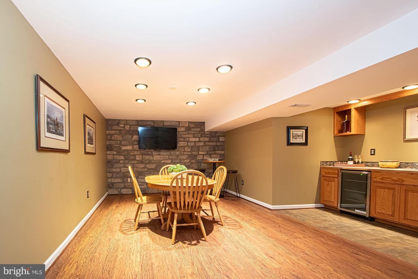 364 Singleton Cir Property Photo 56