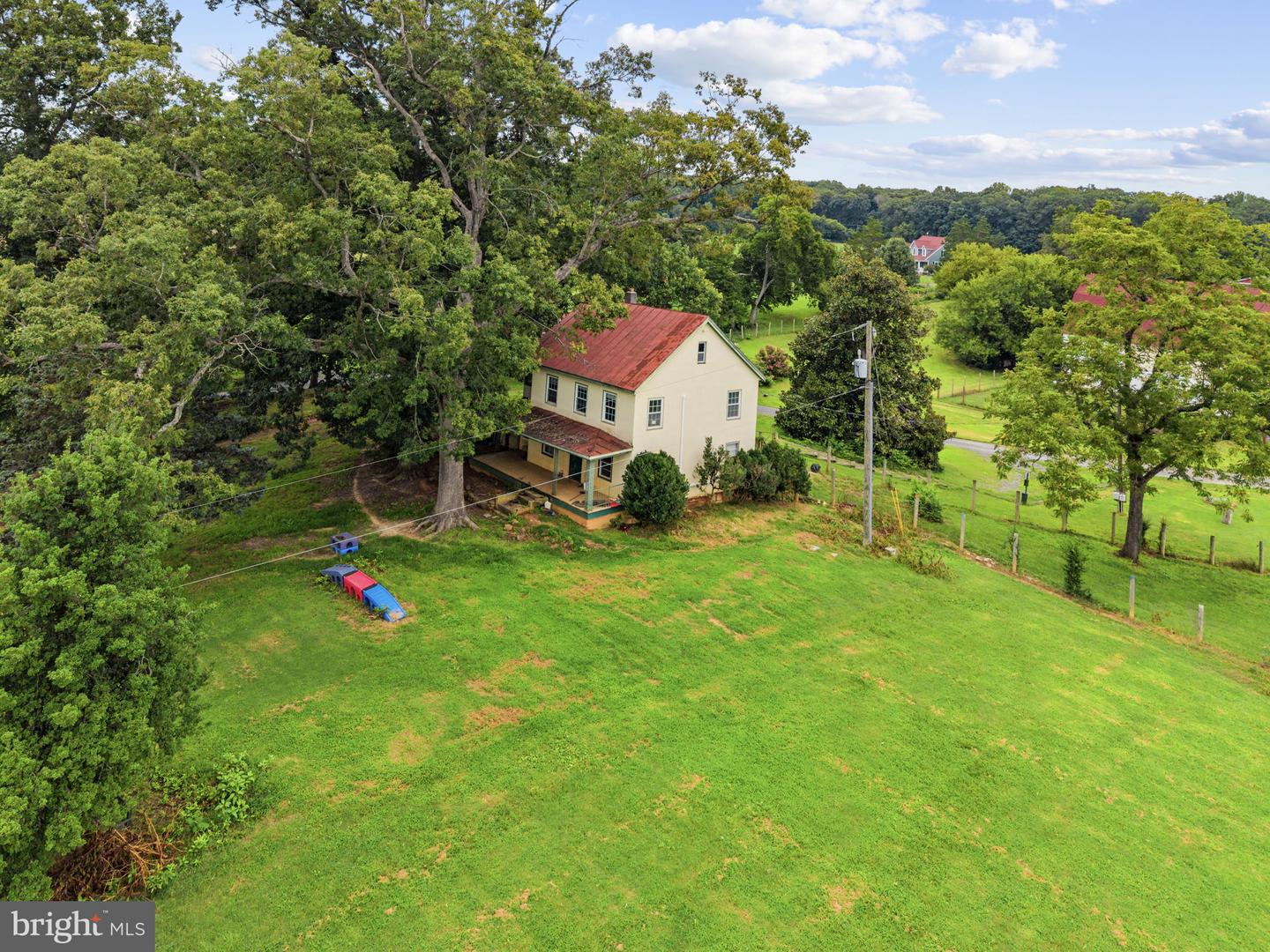 10401 Green Rd Property Photo 8
