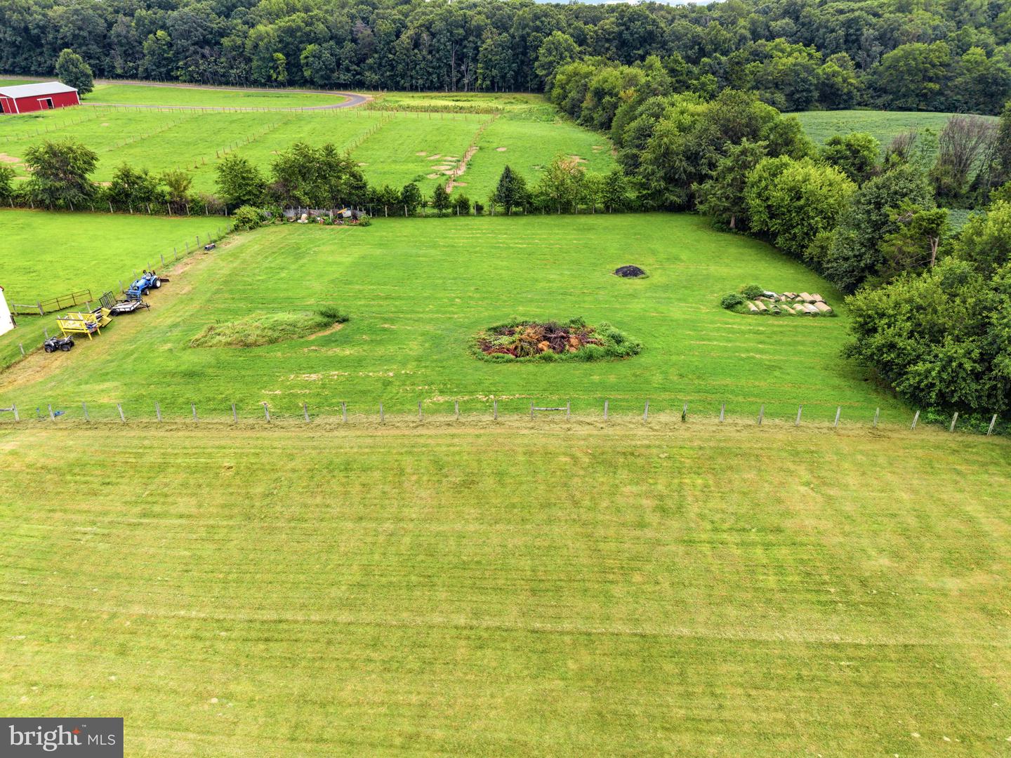 10401 Green Rd Property Photo 10