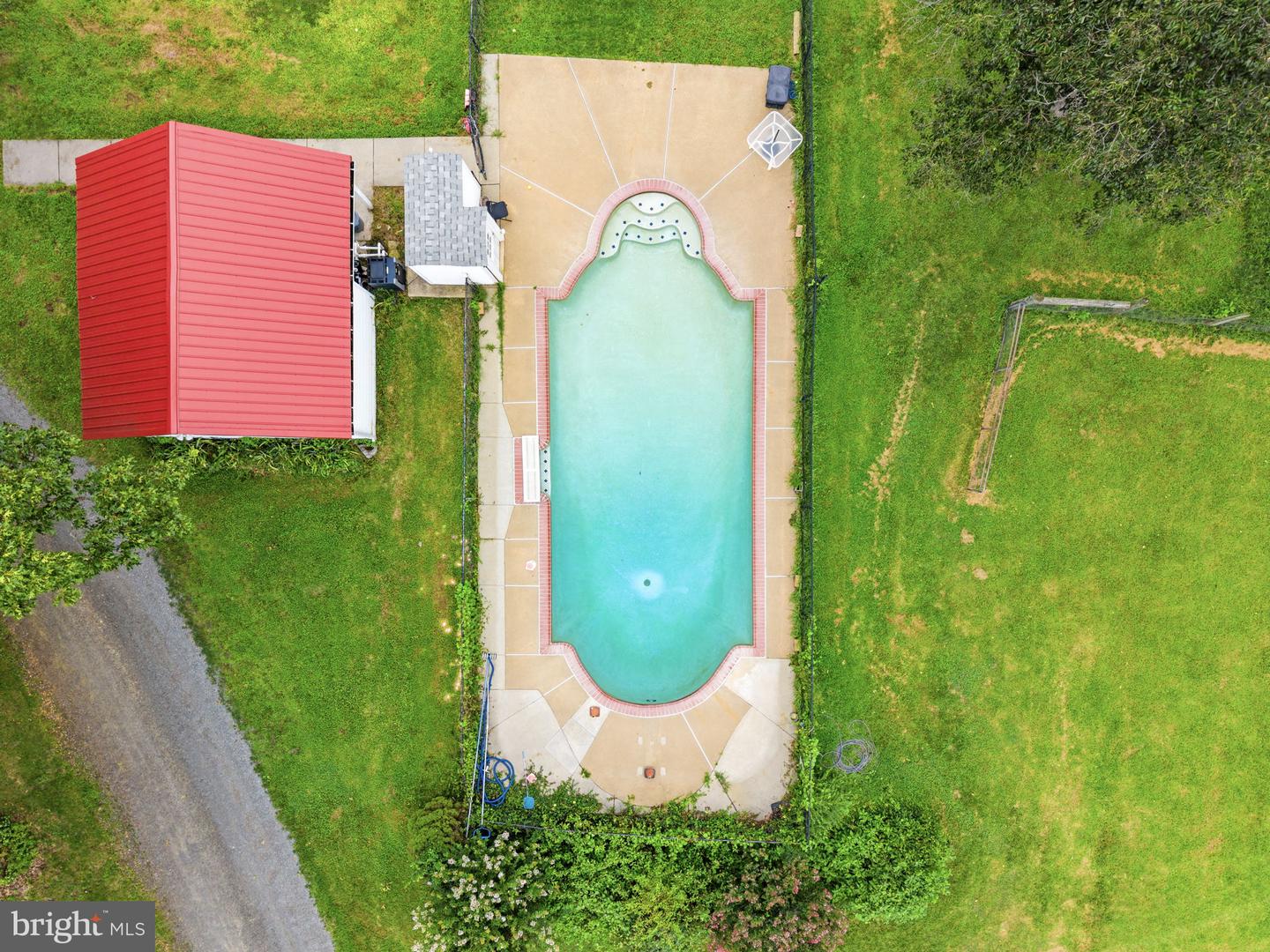 10401 Green Rd Property Photo 15