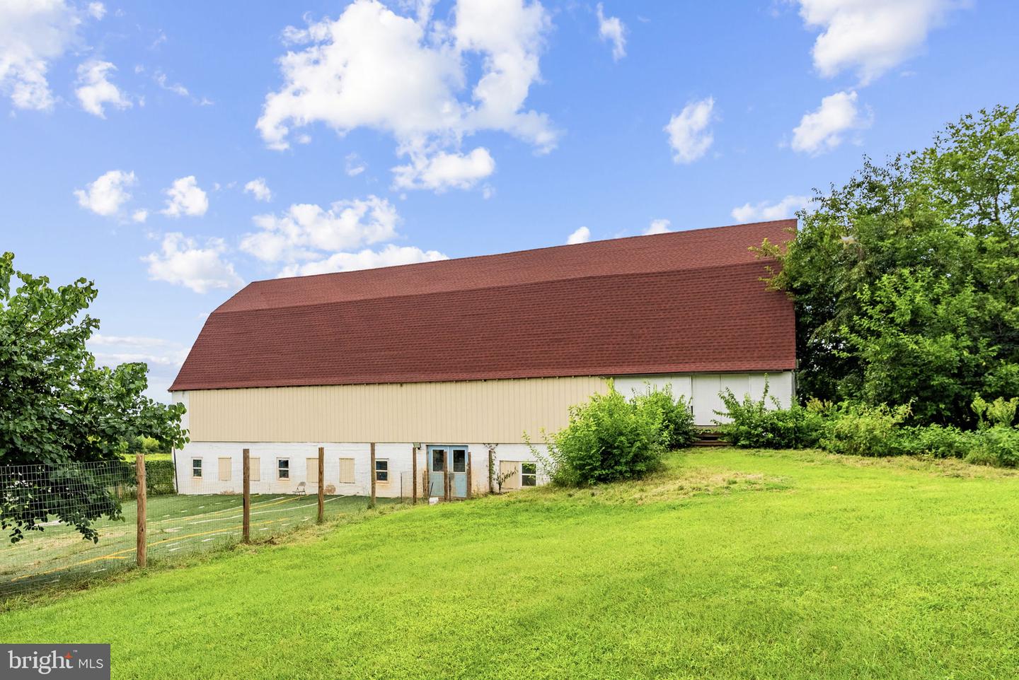 10401 Green Rd Property Photo 58