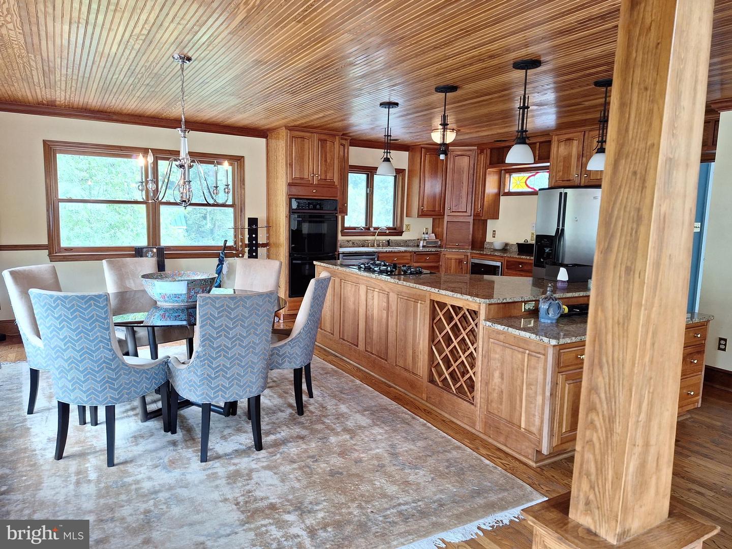 9078 Knoll Run Ln Property Photo 9