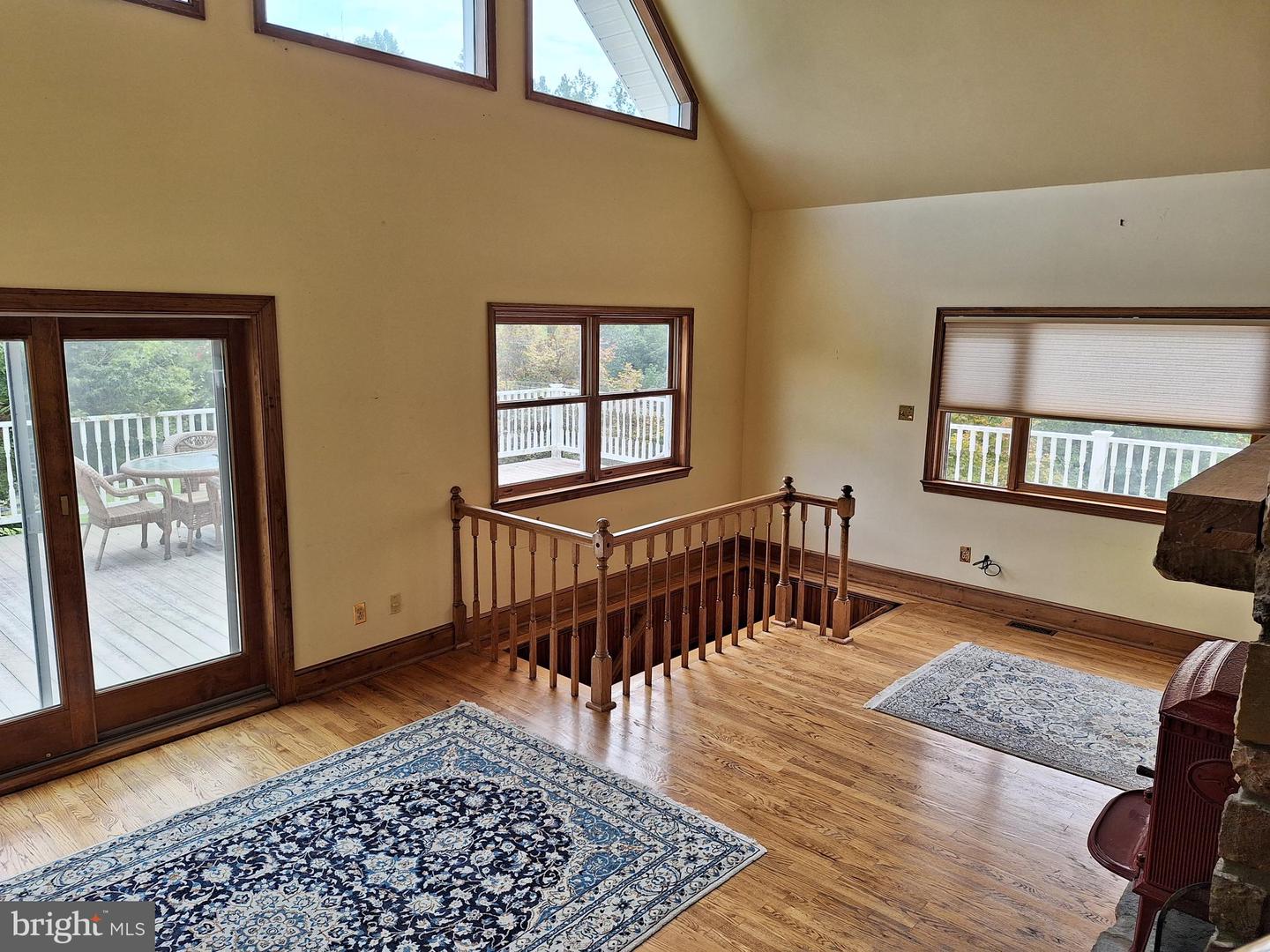 9078 Knoll Run Ln Property Photo 13