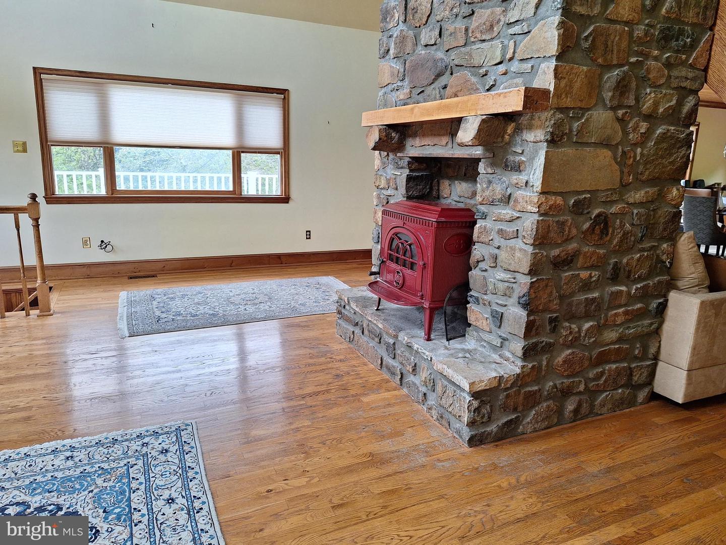 9078 Knoll Run Ln Property Photo 16