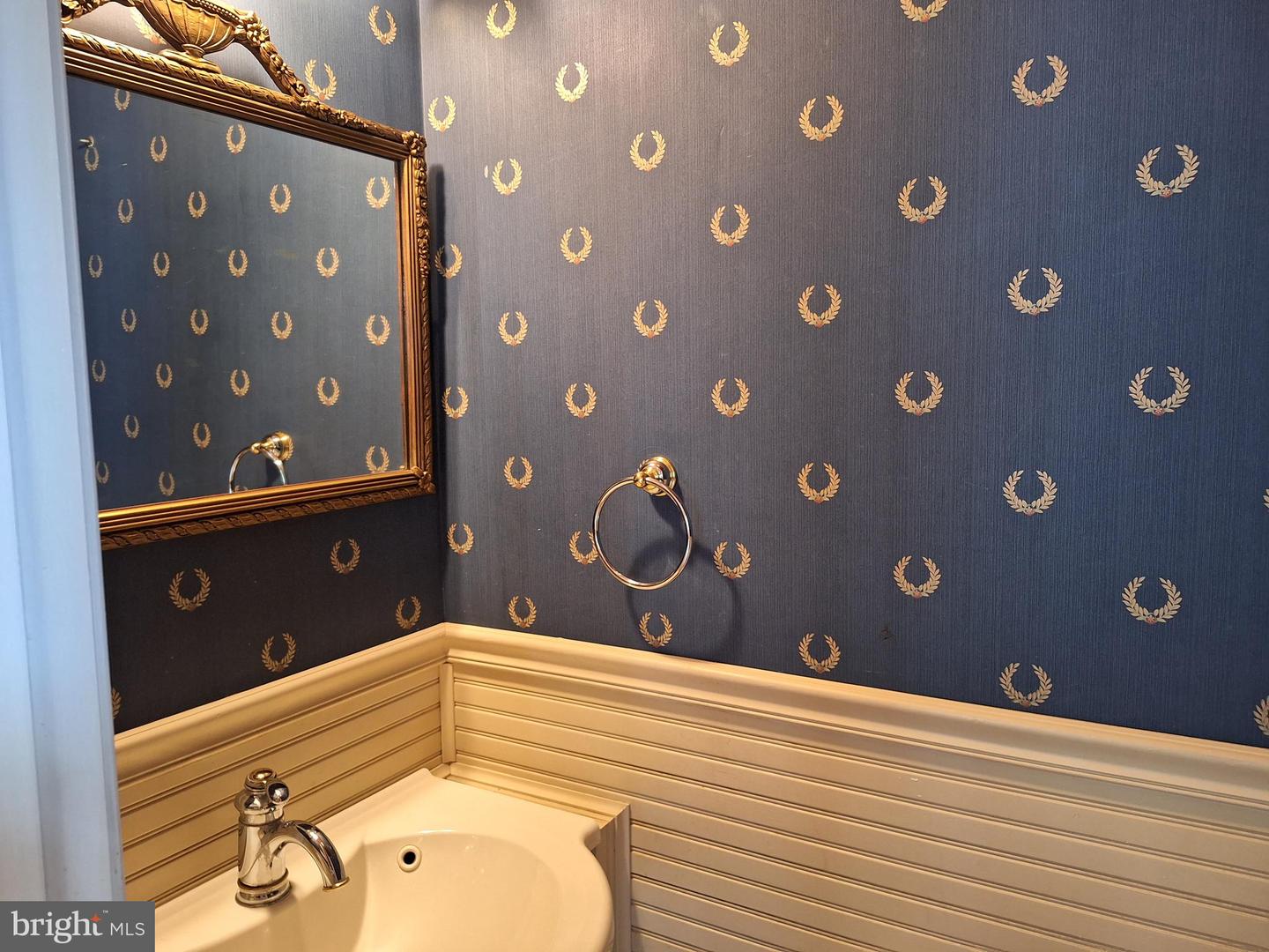 9078 Knoll Run Ln Property Photo 18