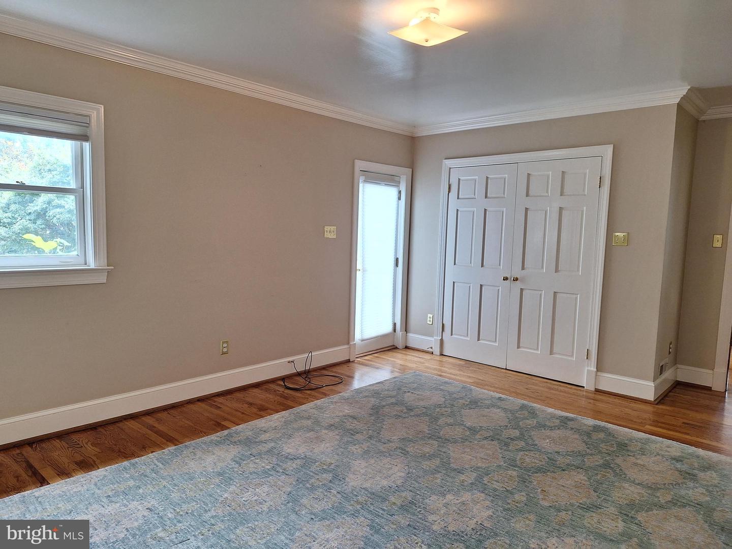9078 Knoll Run Ln Property Photo 20
