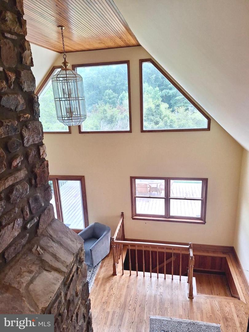 9078 Knoll Run Ln Property Photo 34